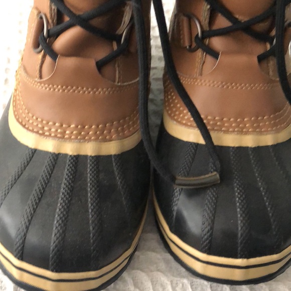 Sorel Caribou rain/snow boots - Picture 4 of 9